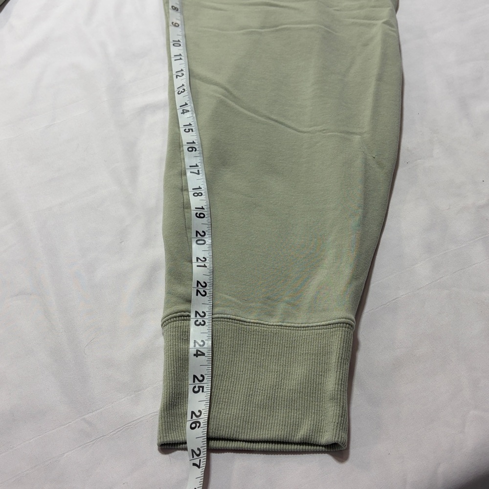 Athleta coaster luxe joggers sweatpants size medium - Picture 3 of 10